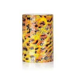 נייר לגזירה והדבקה